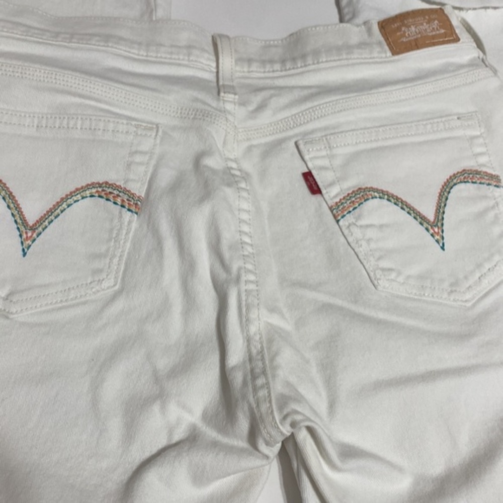 LEVIS 515 women’s white capri pants